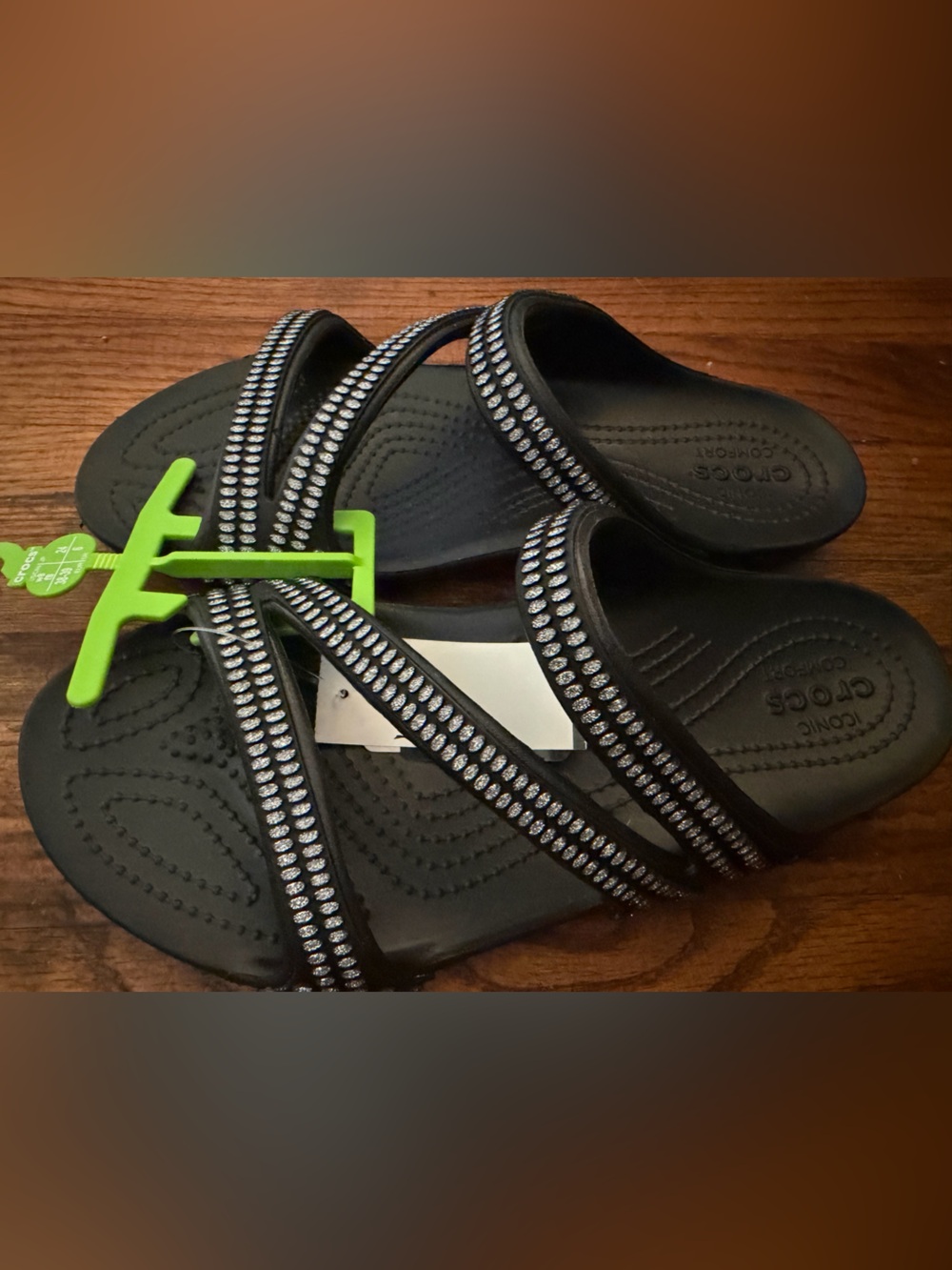 CROCS Black Strappy womens Sandals with Silver Accent size 8-NEW - Picture 2 of 3